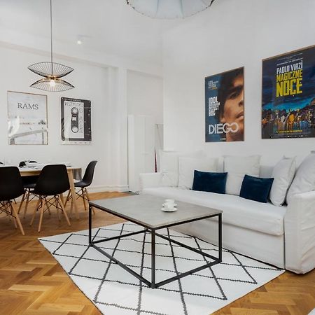Hoza 35 By Homeprime Warsaw Exterior photo
