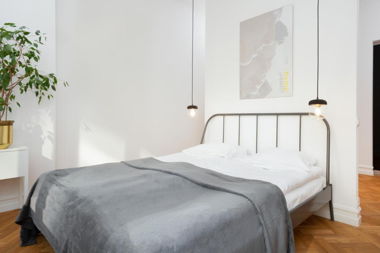 Hoza 35 By Homeprime Warsaw Exterior photo